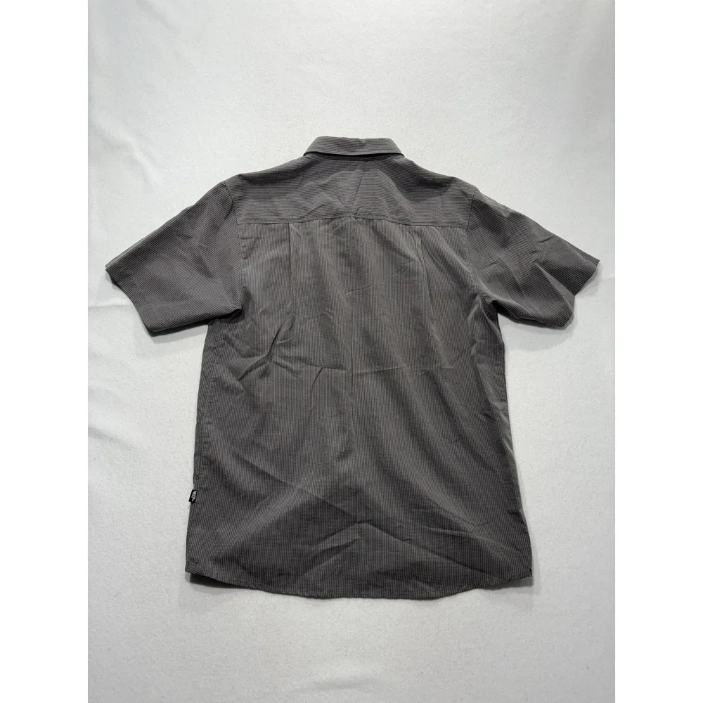 The North Face Shirt Mens Medium Gray Check Short Sleeve Button Up Hiking Casual